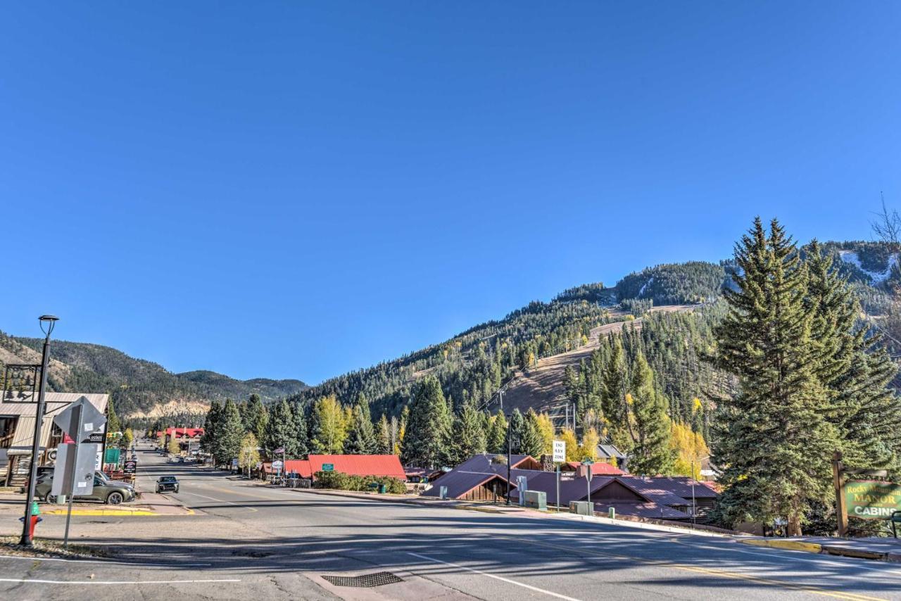 Red River Ski Condo On Main St - Mtn View! Zewnętrze zdjęcie