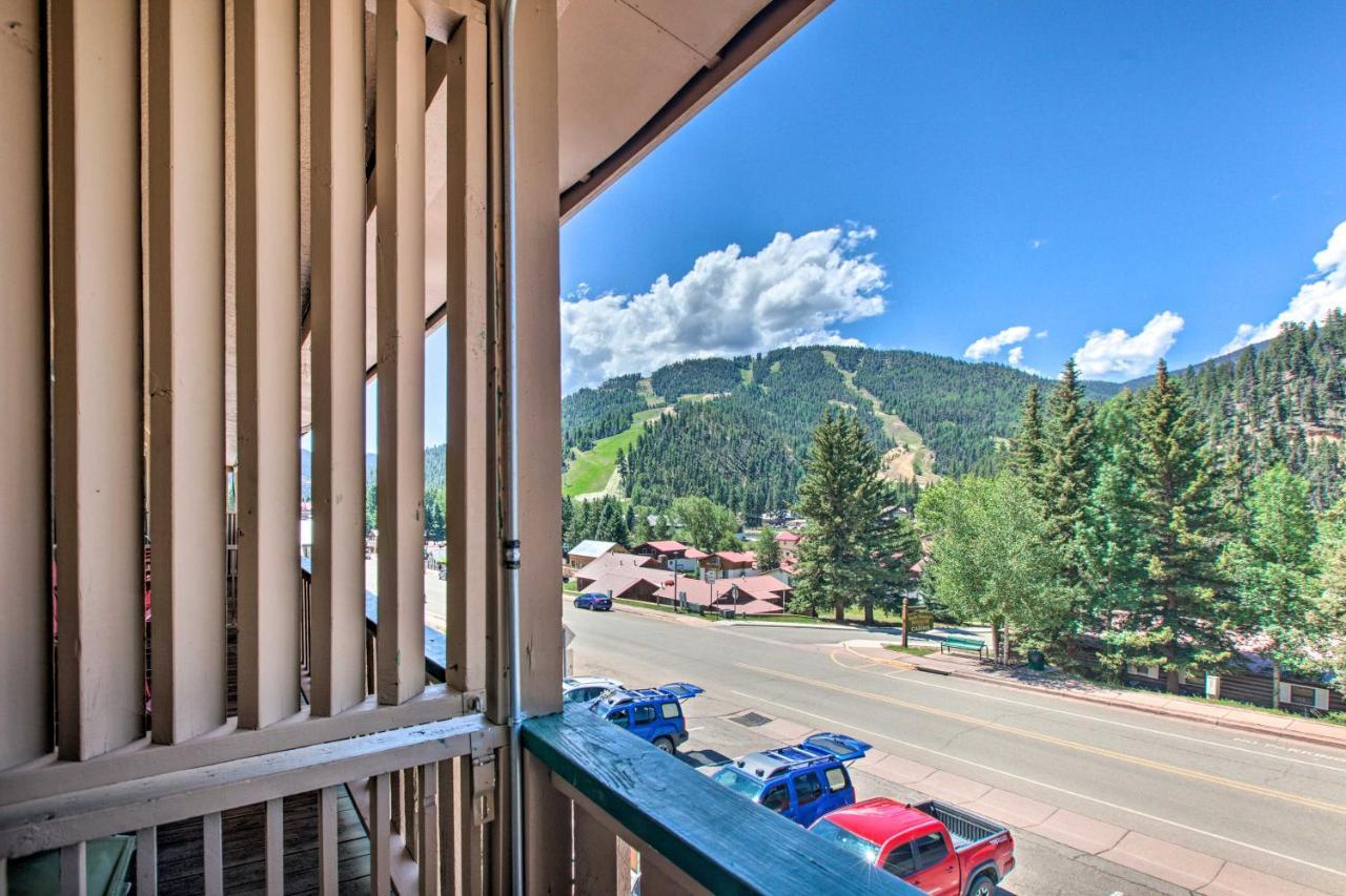 Red River Ski Condo On Main St - Mtn View! Zewnętrze zdjęcie